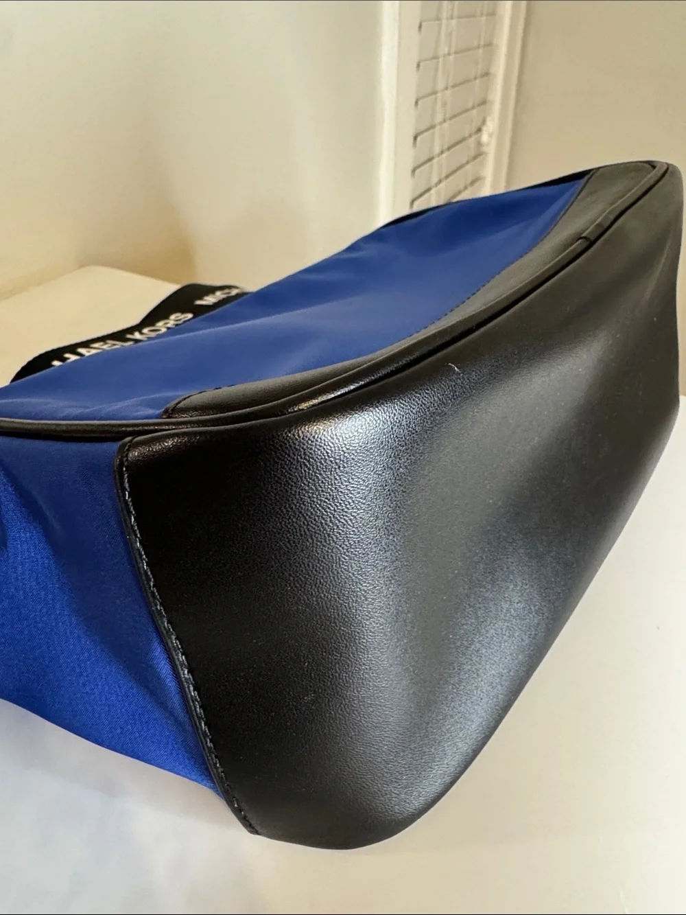 Michael Kors Sport Medium Camera Crossbody Bag - Electric Blue